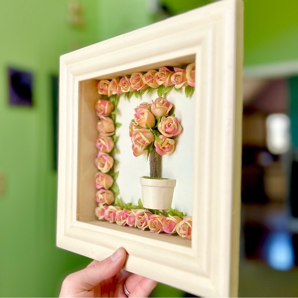 Floral Shadow Box Glass Wall Hanging Home Decor Cottagecore Farmhouse Art - Picture 2 of 5